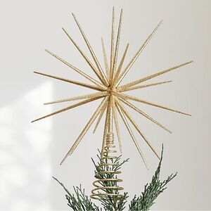 New! 🎄✨🎄Crate&Barrel Gold Starburst Sculpture Tree Topper